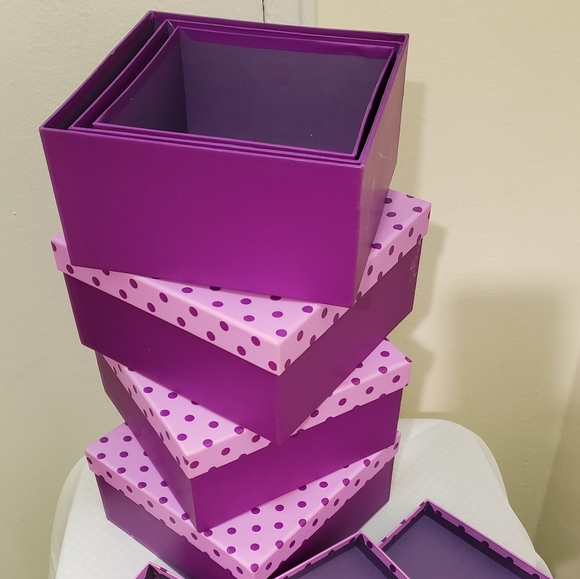 Gift Boxes - Picture 2 of 2